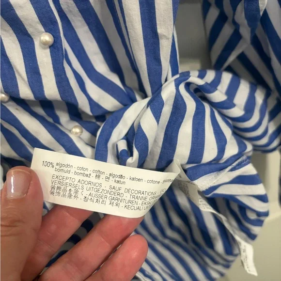 Excellent condition Zara size S blue and white striped button down with pearls - Picture 8 of 11